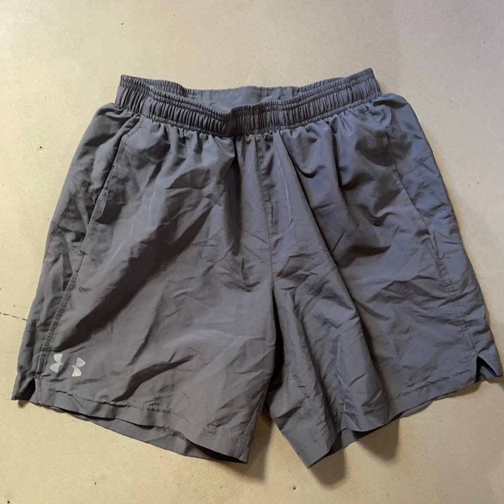 Under Armour Heat Gear Loose Fit Running Shorts